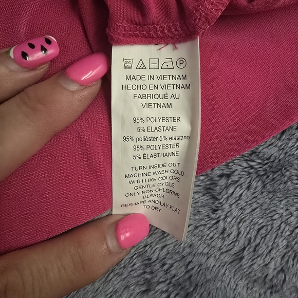 Michael Kors Hot Pink Cutout Sleeve Top-XL - Picture 9 of 10